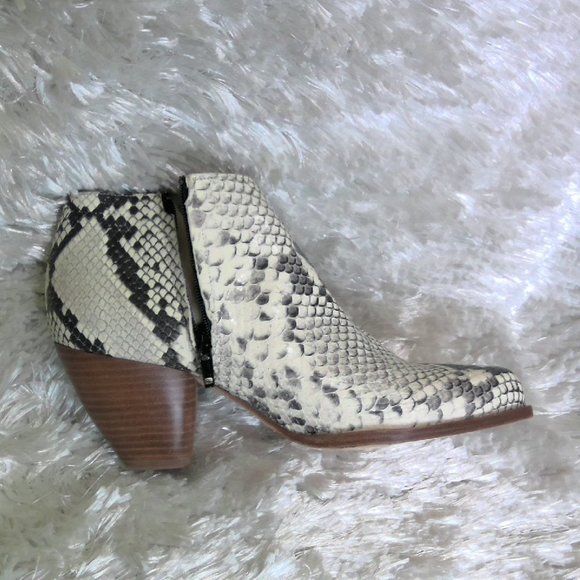 Snakeprint White Python Alberto Zago Ankle Booties - Picture 10 of 13